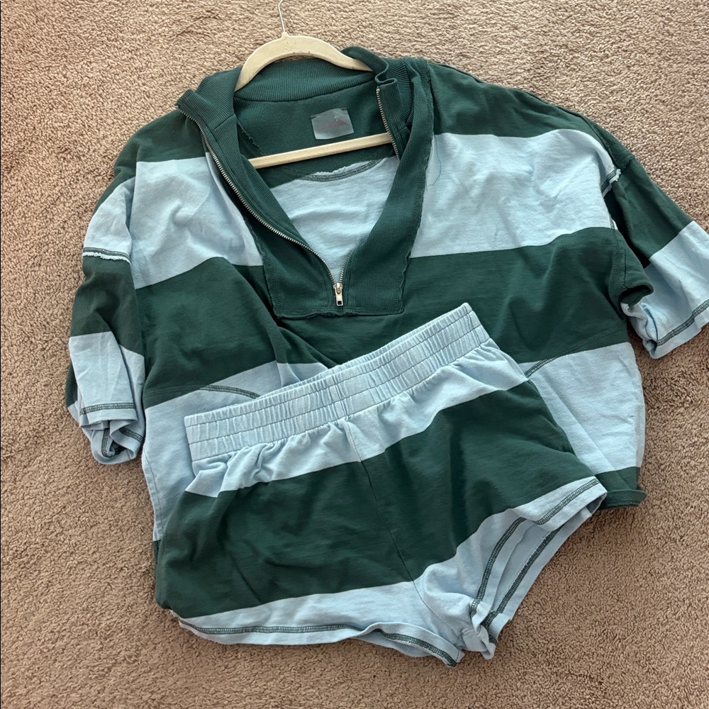 FP Movement Retro Rugby Set - Picture 2 of 3